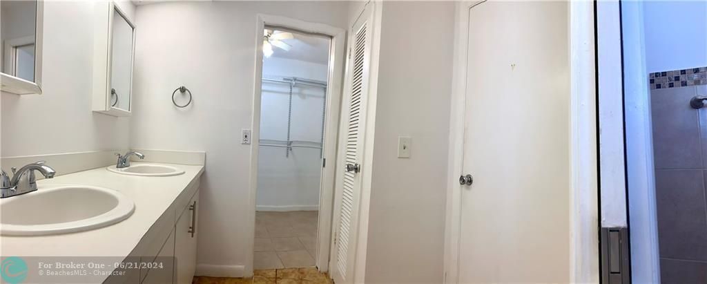 For Rent: $3,300 (3 beds, 2 baths, 1690 Square Feet)