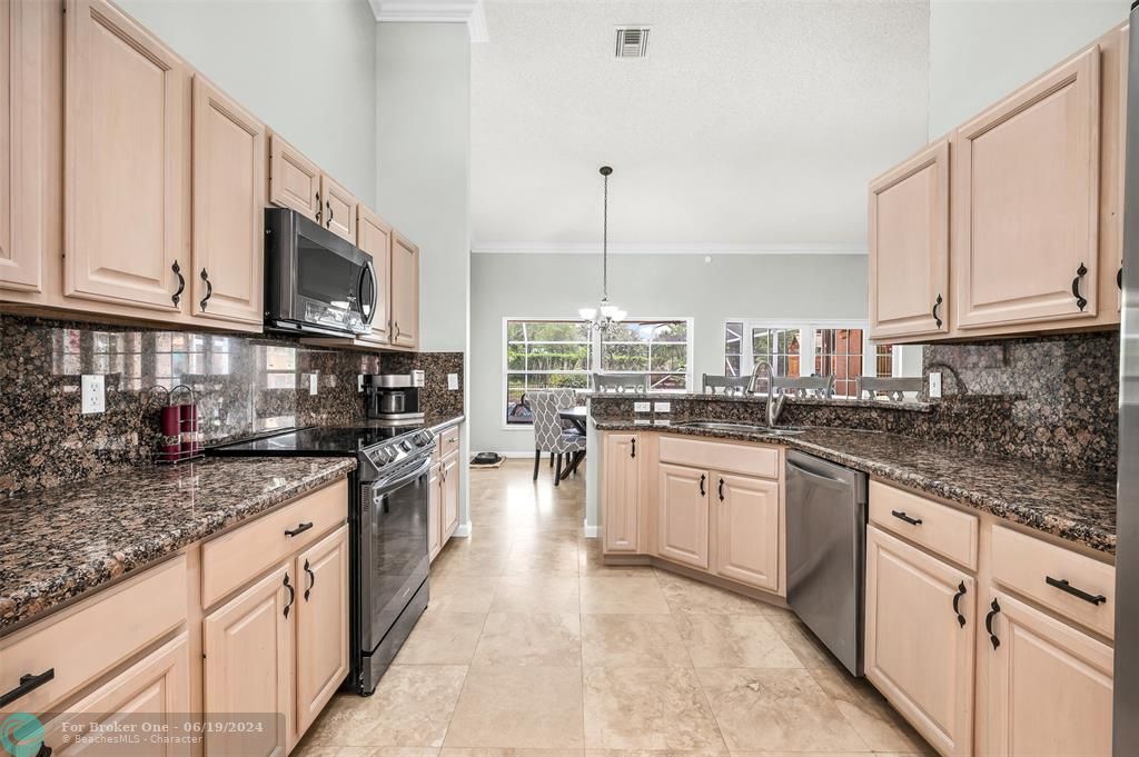 Active With Contract: $689,000 (4 beds, 2 baths, 2311 Square Feet)