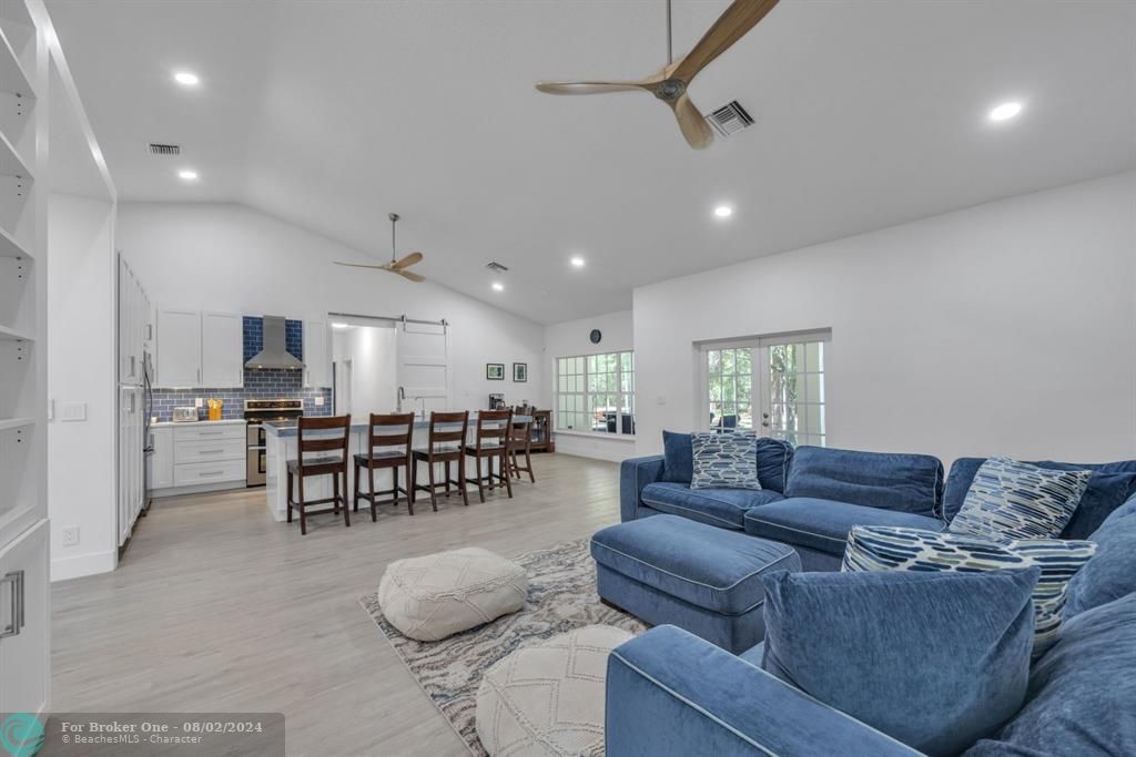 Active With Contract: $1,095,000 (5 beds, 2 baths, 2181 Square Feet)