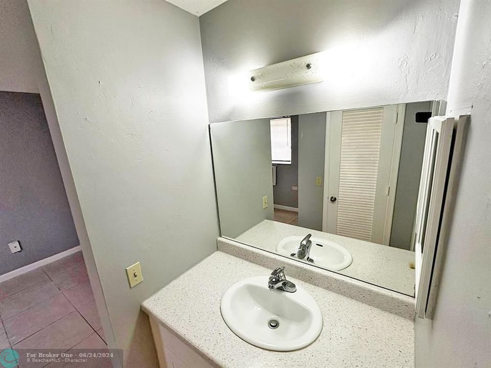 Недавно арендовано: $1,299 (1 спален, 1 ванн, 450 Квадратных фут)