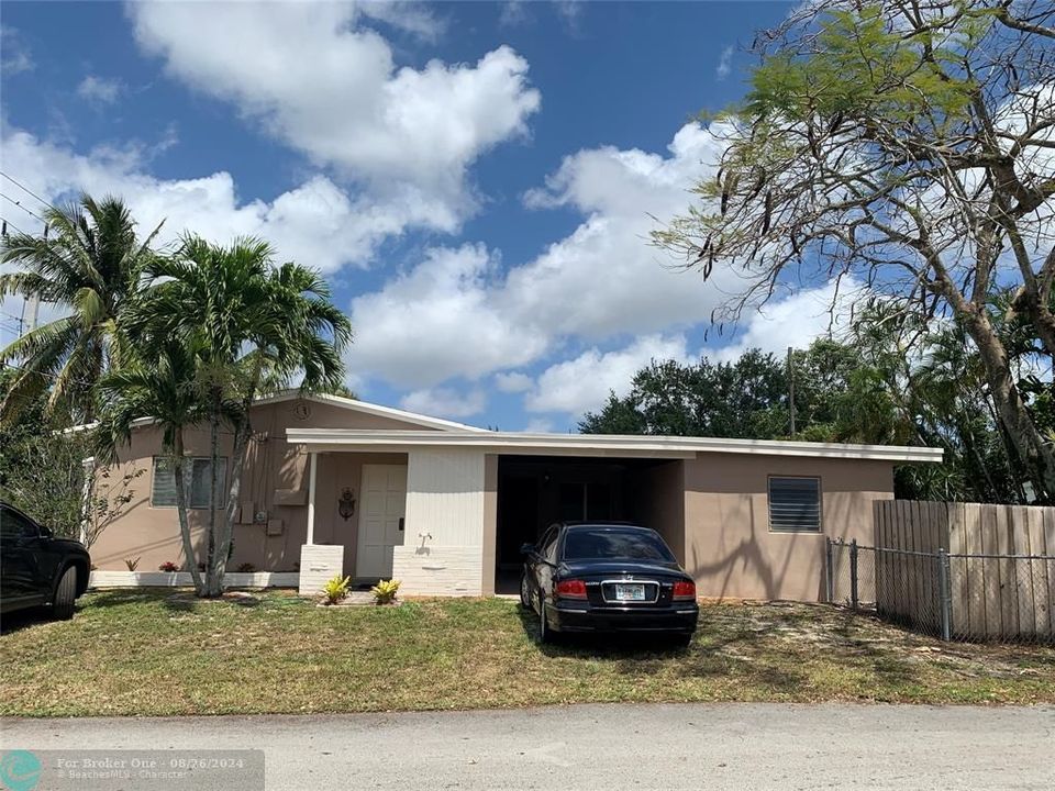 For Sale: $565,000 (3 beds, 2 baths, 1875 Square Feet)