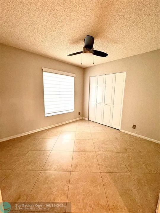 For Rent: $3,350 (3 beds, 2 baths, 1453 Square Feet)
