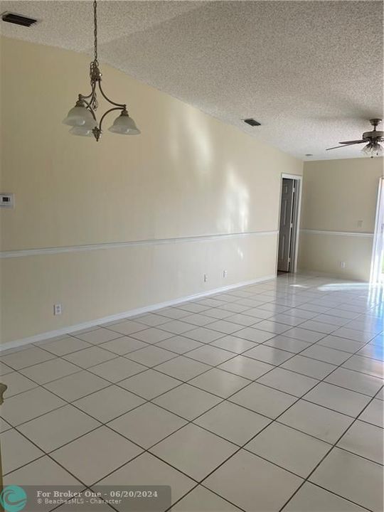 For Rent: $2,900 (3 beds, 2 baths, 1641 Square Feet)