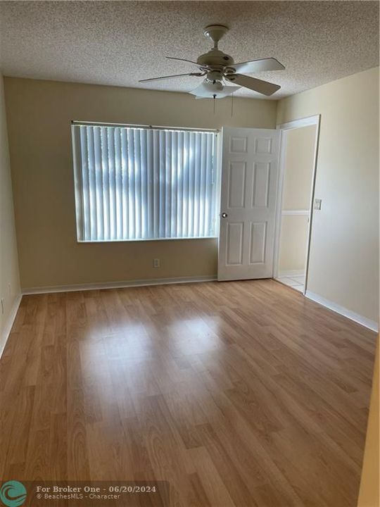 For Rent: $3,000 (3 beds, 2 baths, 1641 Square Feet)