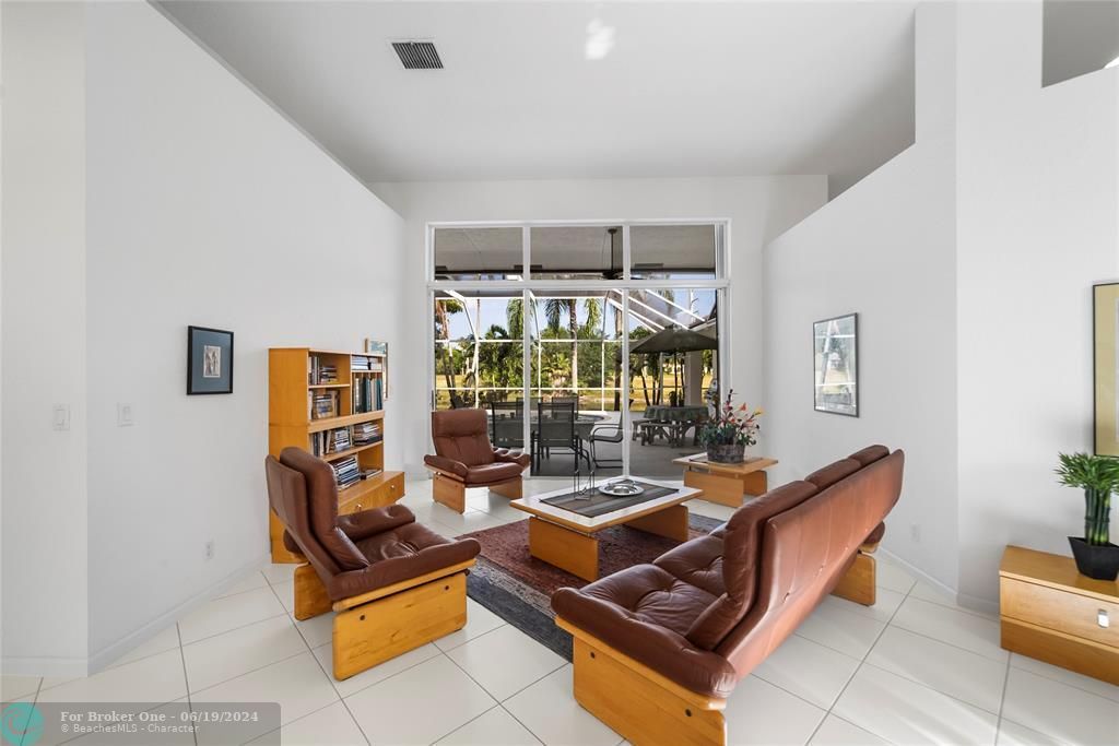 For Sale: $1,100,000 (5 beds, 4 baths, 3146 Square Feet)