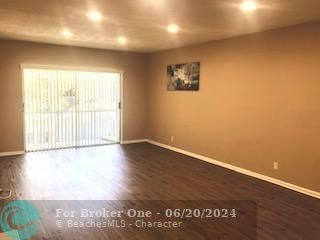 For Rent: $2,200 (2 beds, 2 baths, 1100 Square Feet)
