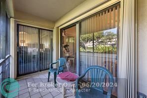 Active With Contract: $355,000 (2 beds, 2 baths, 1008 Square Feet)