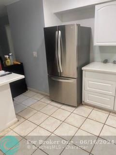 For Rent: $2,700 (3 beds, 1 baths, 1353 Square Feet)