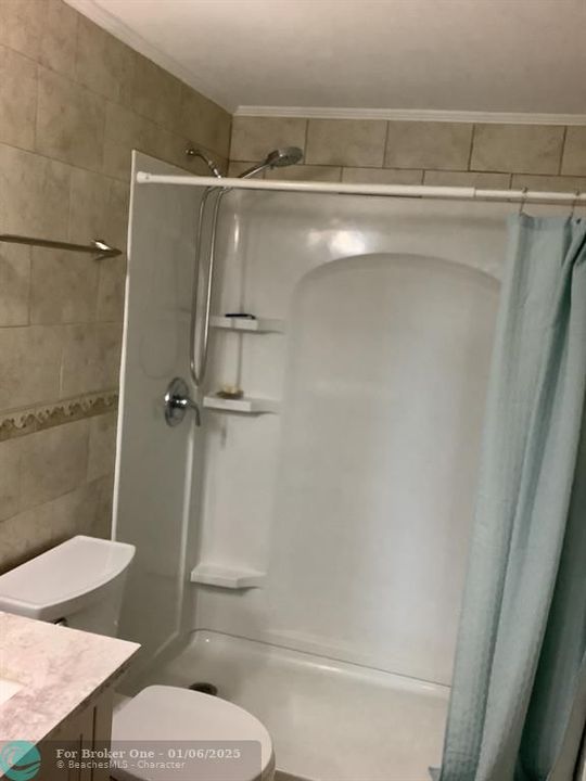 Active With Contract: $90,000 (1 beds, 1 baths, 760 Square Feet)