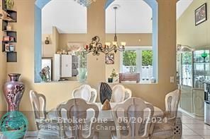 Active With Contract: $575,000 (3 beds, 2 baths, 1953 Square Feet)