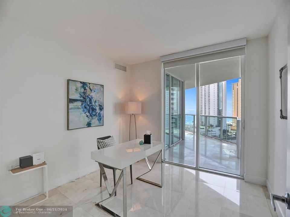 Active With Contract: $855,000 (3 beds, 2 baths, 1492 Square Feet)