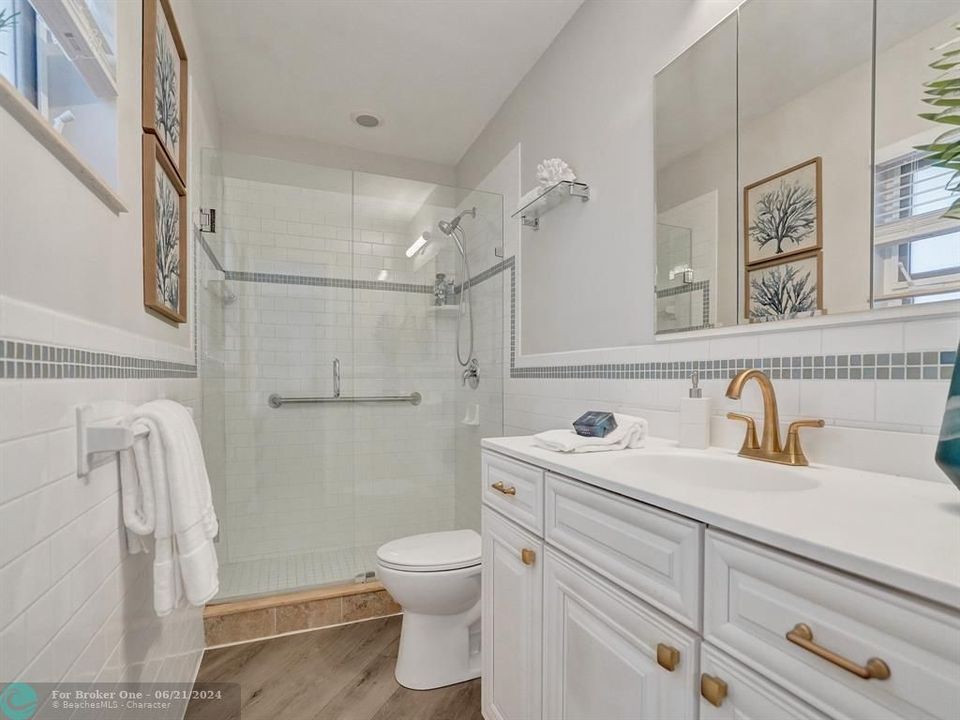待售: $849,000 (3 贝兹, 2 浴室, 1595 平方英尺)