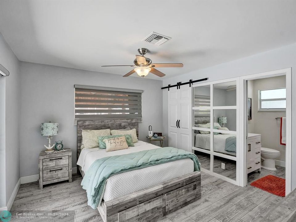 Active With Contract: $1,345,000 (3 beds, 2 baths, 1592 Square Feet)
