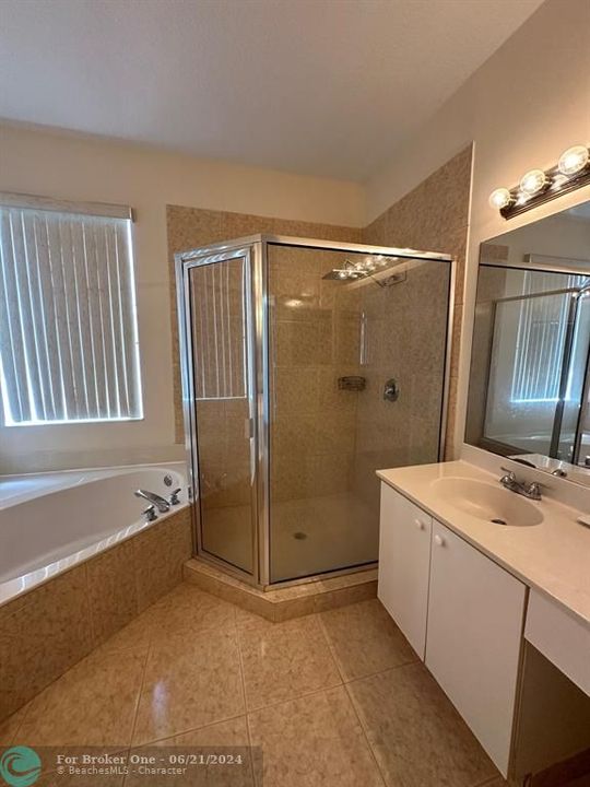 В аренду: $12,500 (4 спален, 3 ванн, 2846 Квадратных фут)