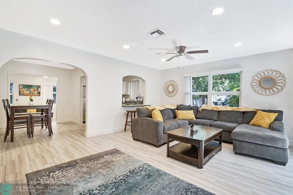 Active With Contract: $775,000 (0 beds, 0 baths, 2500 Square Feet)