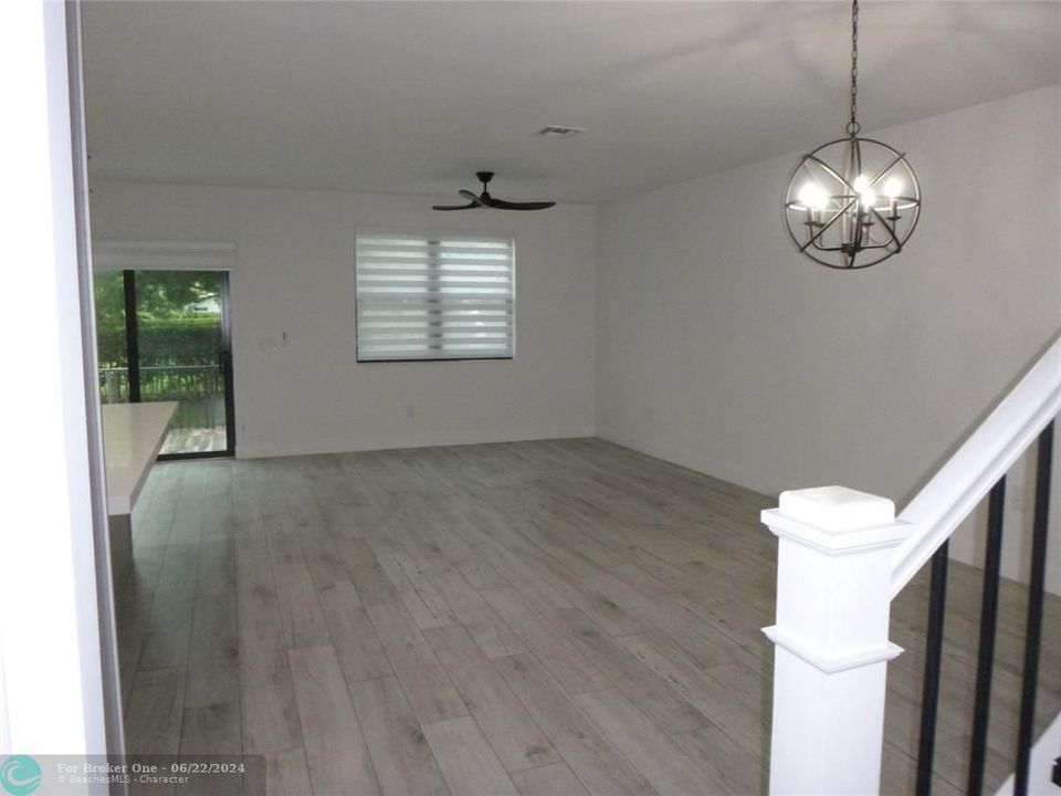 For Rent: $3,950 (3 beds, 2 baths, 1914 Square Feet)