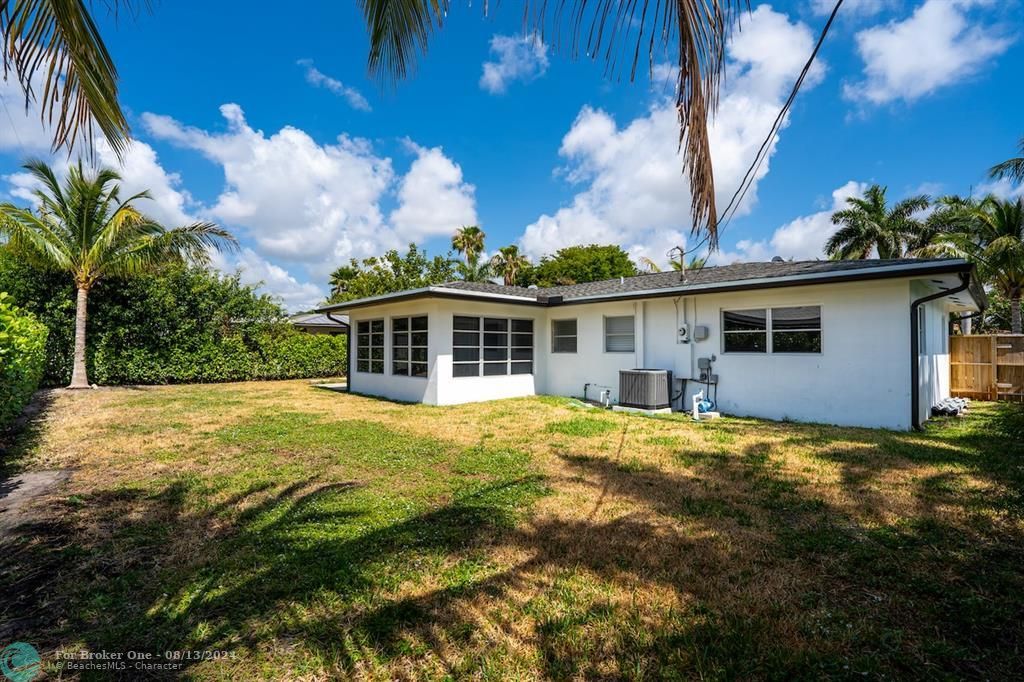 For Sale: $675,000 (3 beds, 2 baths, 1413 Square Feet)