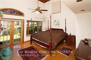 For Rent: $9,000 (3 beds, 2 baths, 1984 Square Feet)