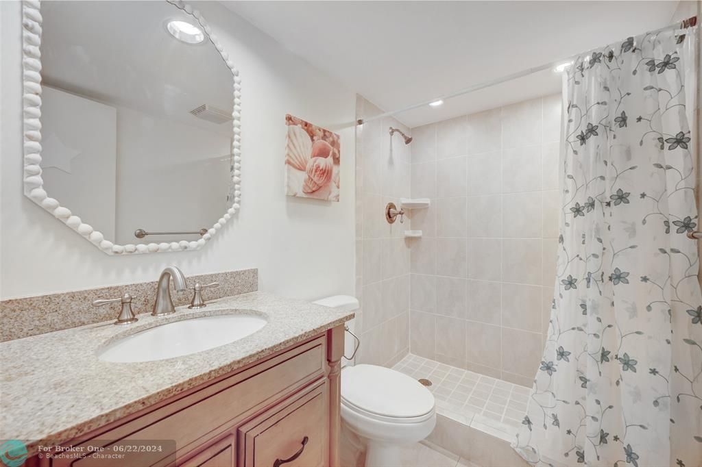 待售: $265,000 (2 贝兹, 2 浴室, 1150 平方英尺)