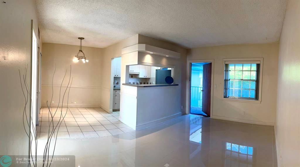For Rent: $1,750 (1 beds, 1 baths, 535 Square Feet)