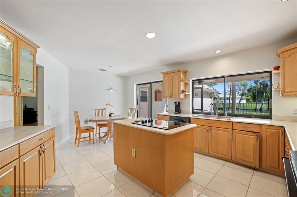 For Sale: $775,000 (4 beds, 2 baths, 2438 Square Feet)