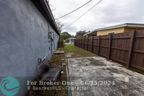 For Rent: $3,150 (4 beds, 2 baths, 1112 Square Feet)