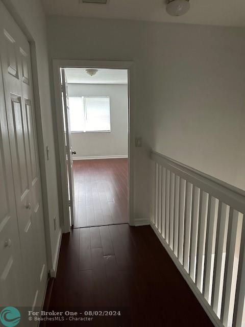 For Rent: $2,400 (3 beds, 2 baths, 1744 Square Feet)