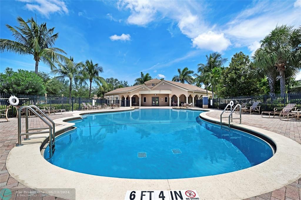 For Sale: $1,095,000 (4 beds, 4 baths, 2463 Square Feet)