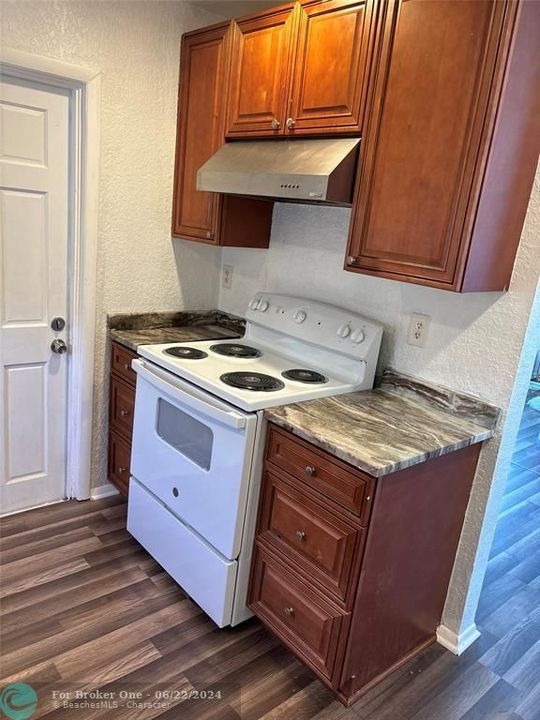 For Rent: $1,400 (1 beds, 1 baths, 0 Square Feet)