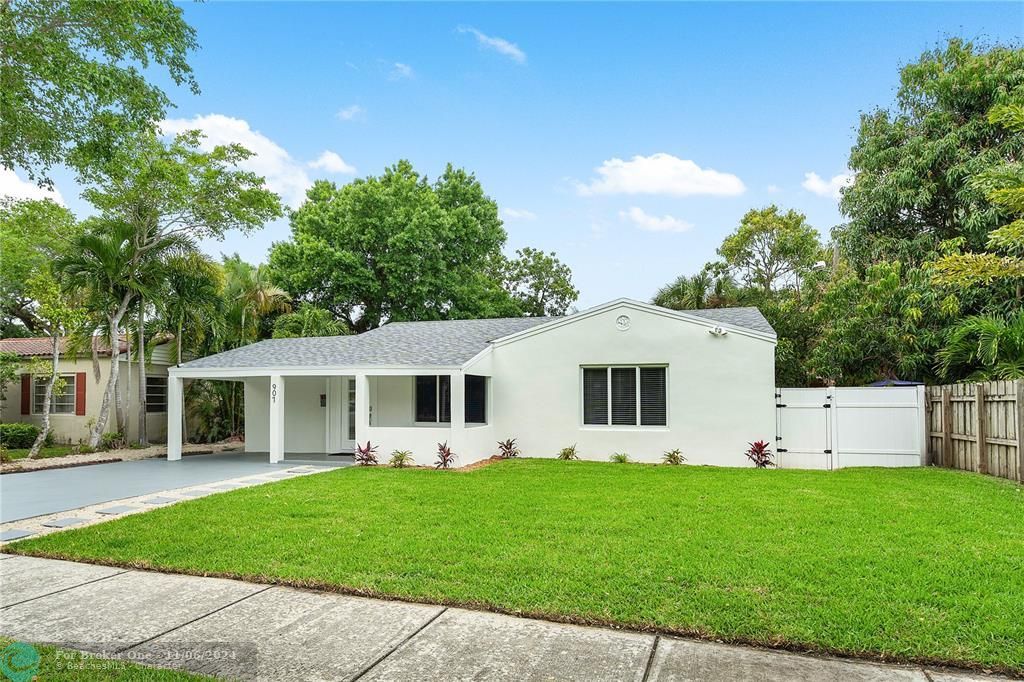 For Sale: $849,700 (3 beds, 2 baths, 1175 Square Feet)