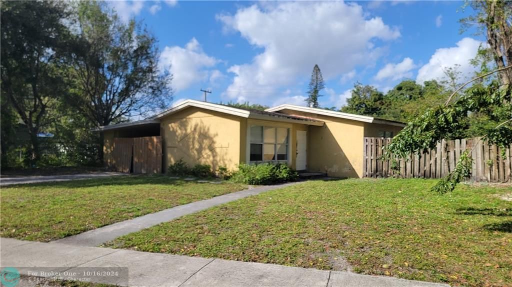 Recently Rented: $2,595 (4 beds, 2 baths, 1224 Square Feet)