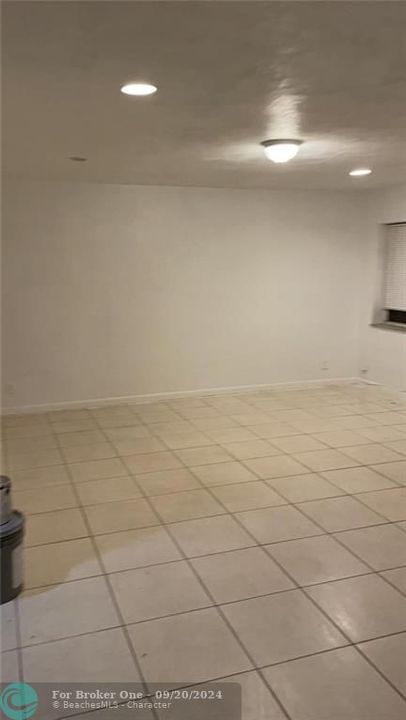 Active With Contract: $2,595 (4 beds, 2 baths, 1224 Square Feet)