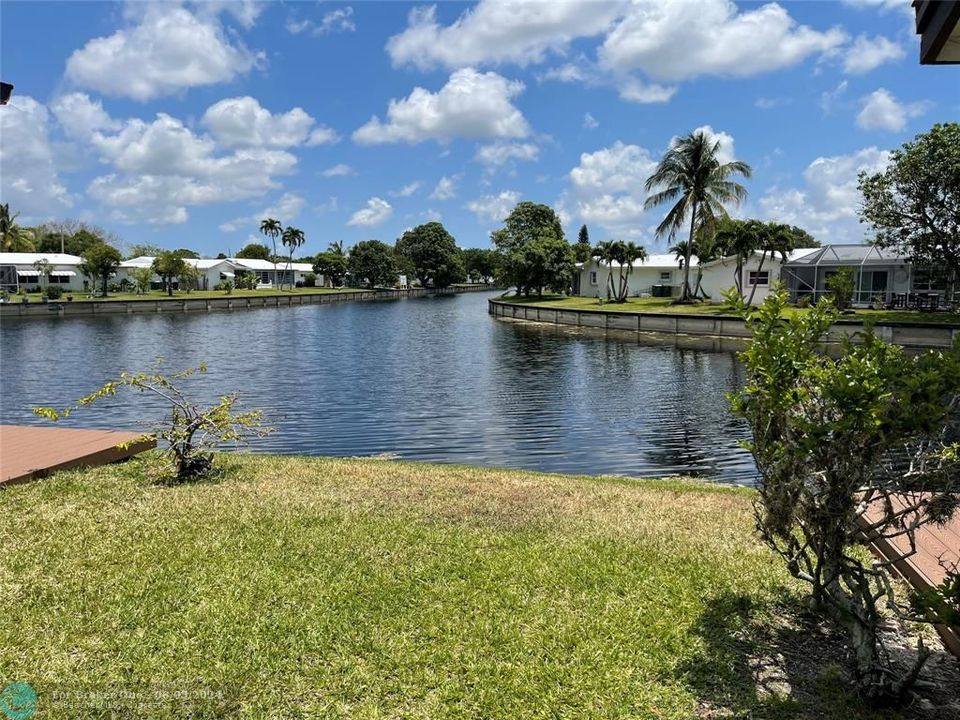 Active With Contract: $369,999 (2 beds, 2 baths, 1508 Square Feet)