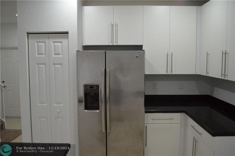 Active With Contract: $3,500 (4 beds, 2 baths, 2138 Square Feet)