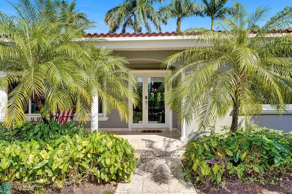 Recently Sold: $1,299,000 (3 beds, 2 baths, 1775 Square Feet)