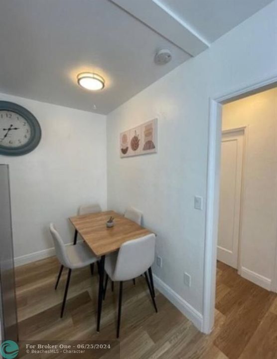 For Rent: $1,825 (1 beds, 1 baths, 0 Square Feet)