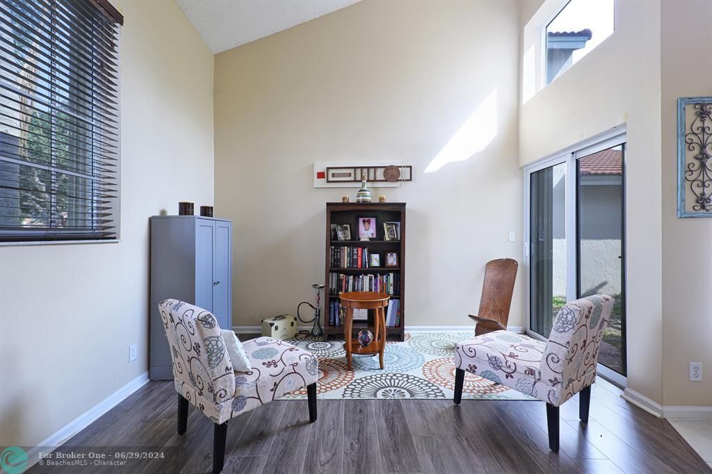 Active With Contract: $495,000 (3 beds, 2 baths, 1555 Square Feet)
