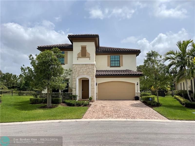 Active With Contract: $7,250 (4 beds, 3 baths, 3790 Square Feet)