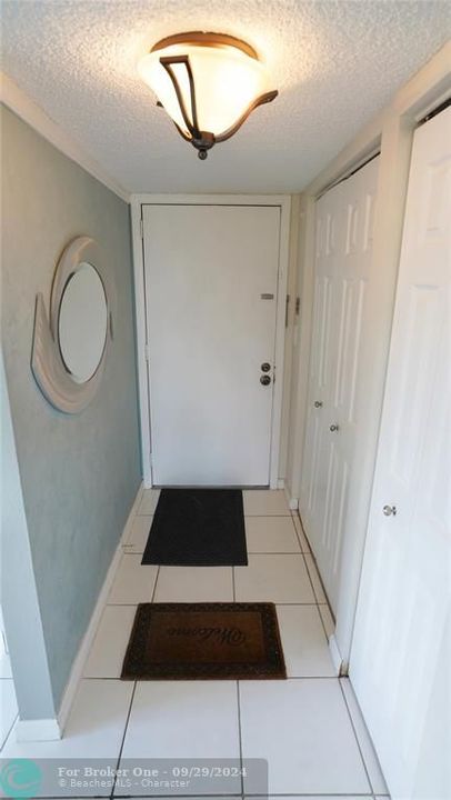 For Sale: $179,000 (2 beds, 2 baths, 1070 Square Feet)