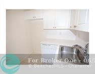 For Rent: $1,850 (1 beds, 1 baths, 840 Square Feet)