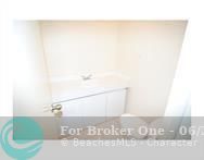 For Rent: $1,850 (1 beds, 1 baths, 840 Square Feet)
