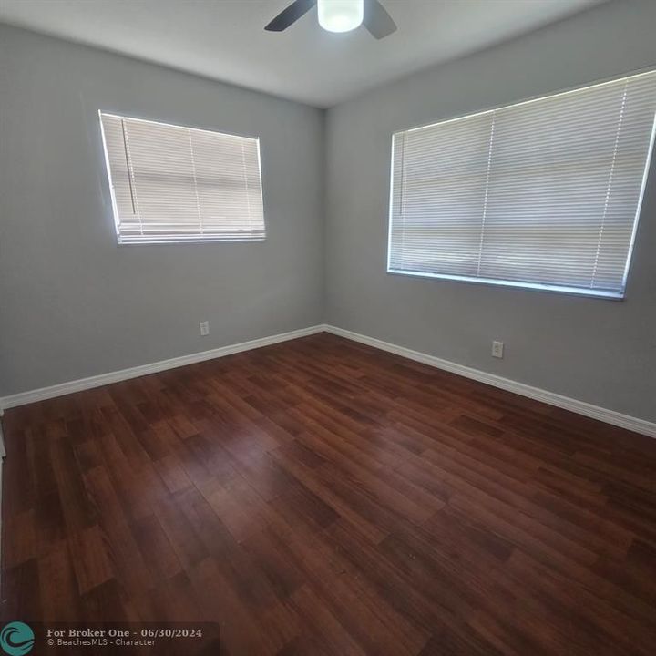 For Rent: $3,200 (3 beds, 2 baths, 1342 Square Feet)