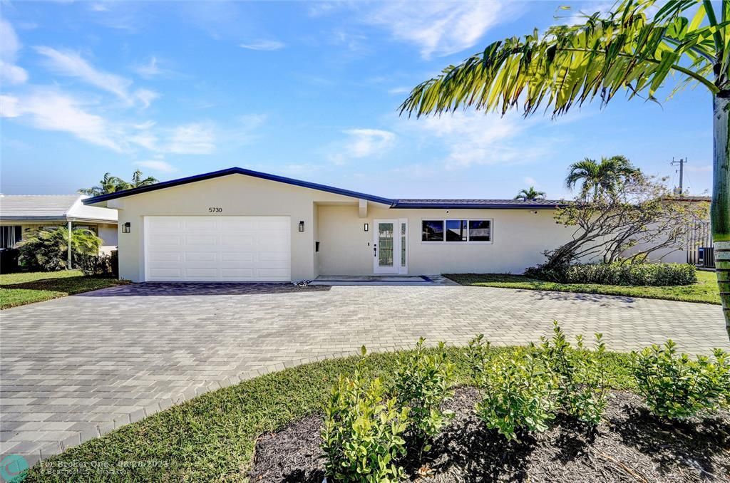 Recently Sold: $850,000 (3 beds, 2 baths, 1800 Square Feet)