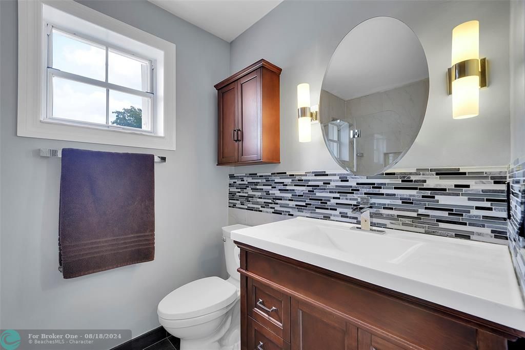 Active With Contract: $3,150 (3 beds, 2 baths, 1473 Square Feet)