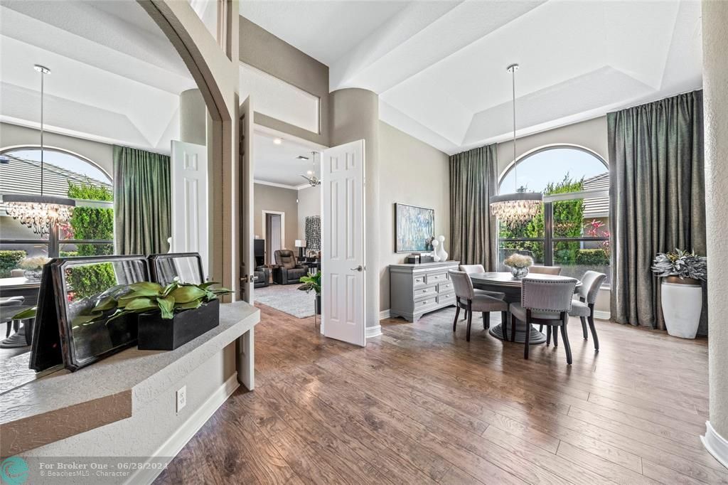 Active With Contract: $1,250,000 (5 beds, 3 baths, 2875 Square Feet)