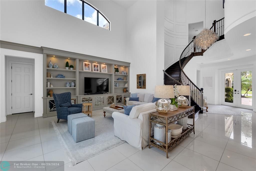 Active With Contract: $1,790,000 (4 beds, 5 baths, 3932 Square Feet)