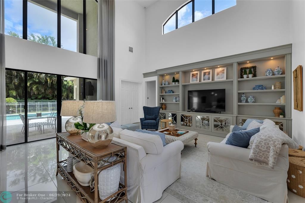 Active With Contract: $1,790,000 (4 beds, 5 baths, 3932 Square Feet)