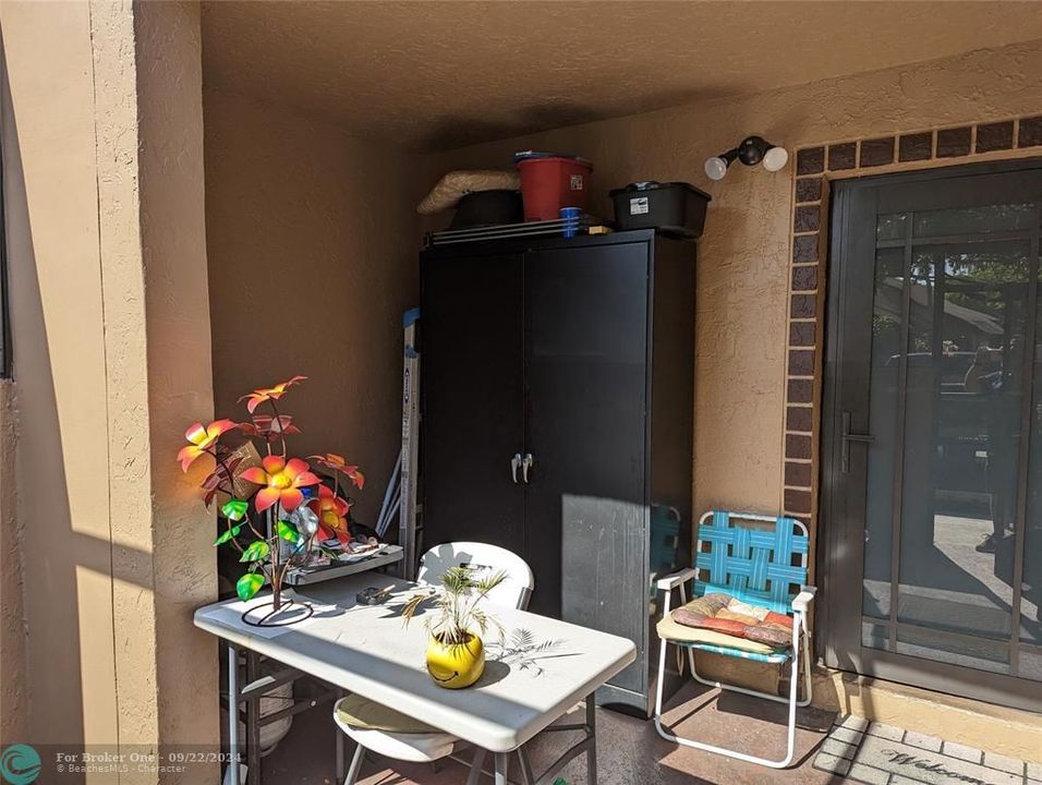 En Venta: $398,500 (3 camas, 2 baños, 1595 Pies cuadrados)