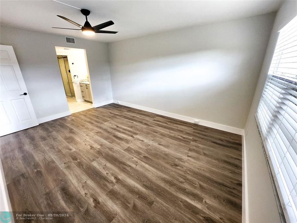 Recently Rented: $2,250 (2 beds, 2 baths, 1192 Square Feet)