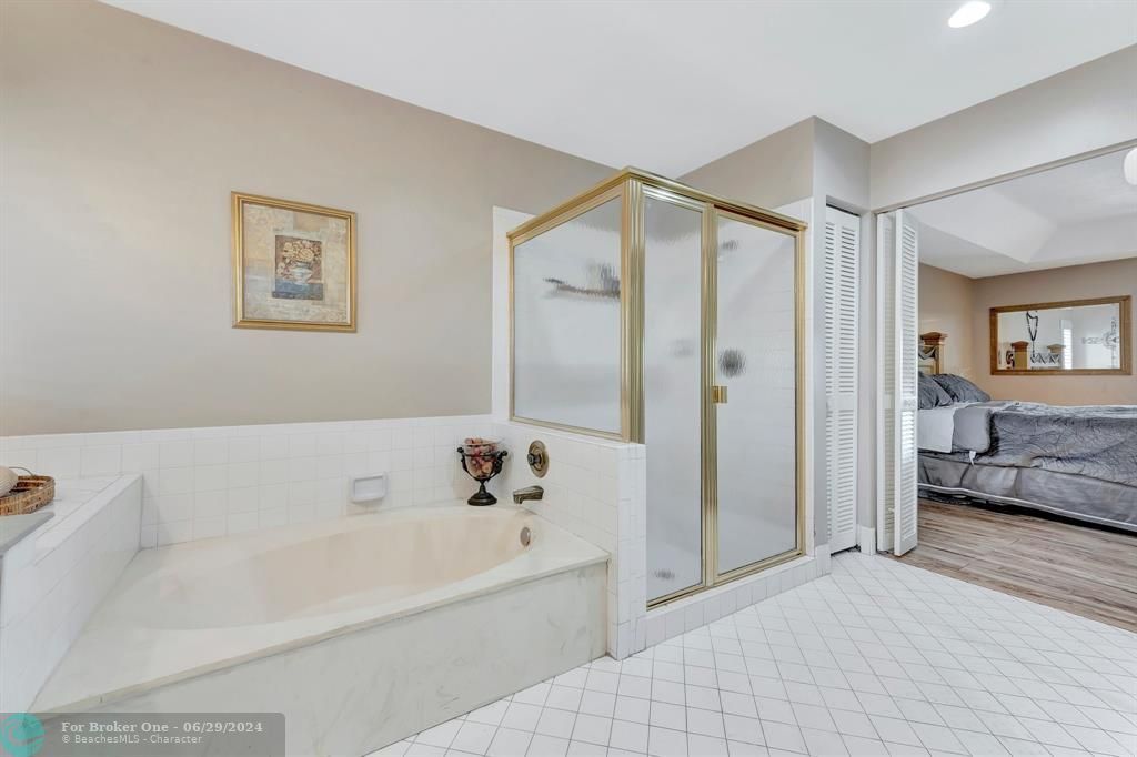 待售: $859,000 (4 贝兹, 3 浴室, 2536 平方英尺)